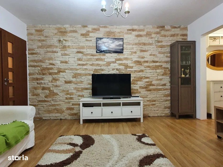 360 Grade Imobiliare propune spre vânzare un apartament cu 3 camere
