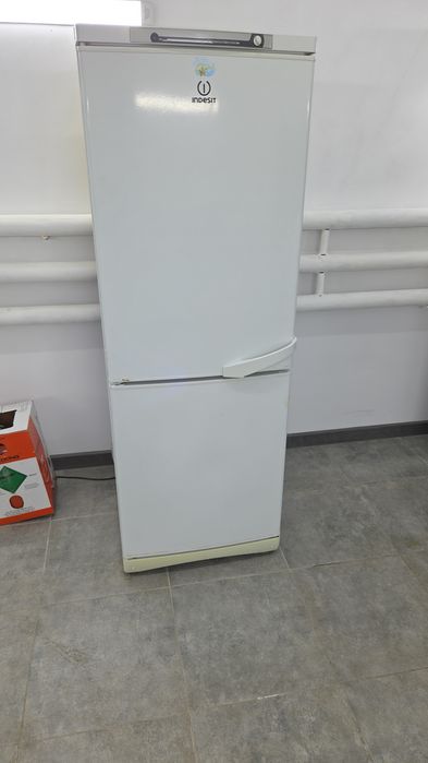 Продам холодильники