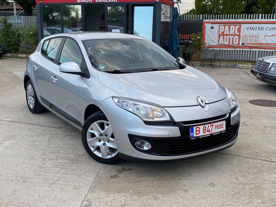 Renault Megane 1500diesel 110cai 6 trepte navi klima consum mic4-5% RATE PE LOC