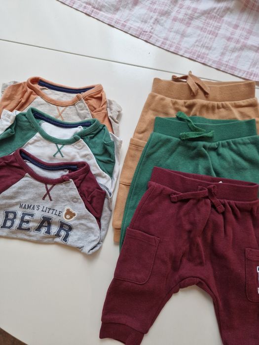 Комплект бебе ноеородено блуза +  долнище George 0-3