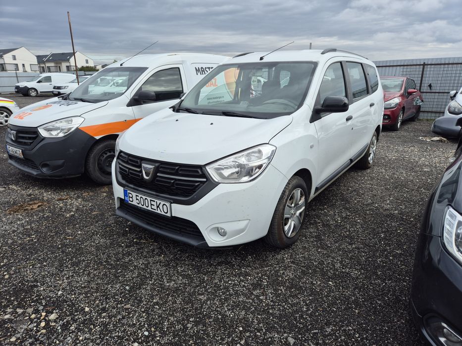 Dacia lodgy lovita avariata