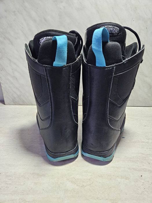 Boots 121 buti placa snowboard   Thirtytwo mărimea 42  ( 27  cm) .