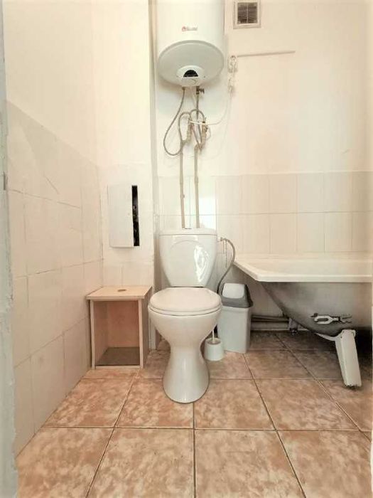 Сдается 1ком.кв. 30м2, 2/5эт, 100тыс. в мес, Лесная поляна дом17