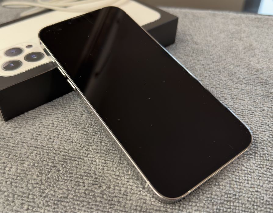 Iphone 13 Pro Max 1TB Silver/ Neverlocked/ Perfect functional