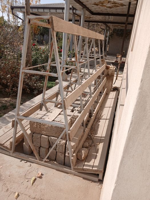 Peramida oyna tashish uchun