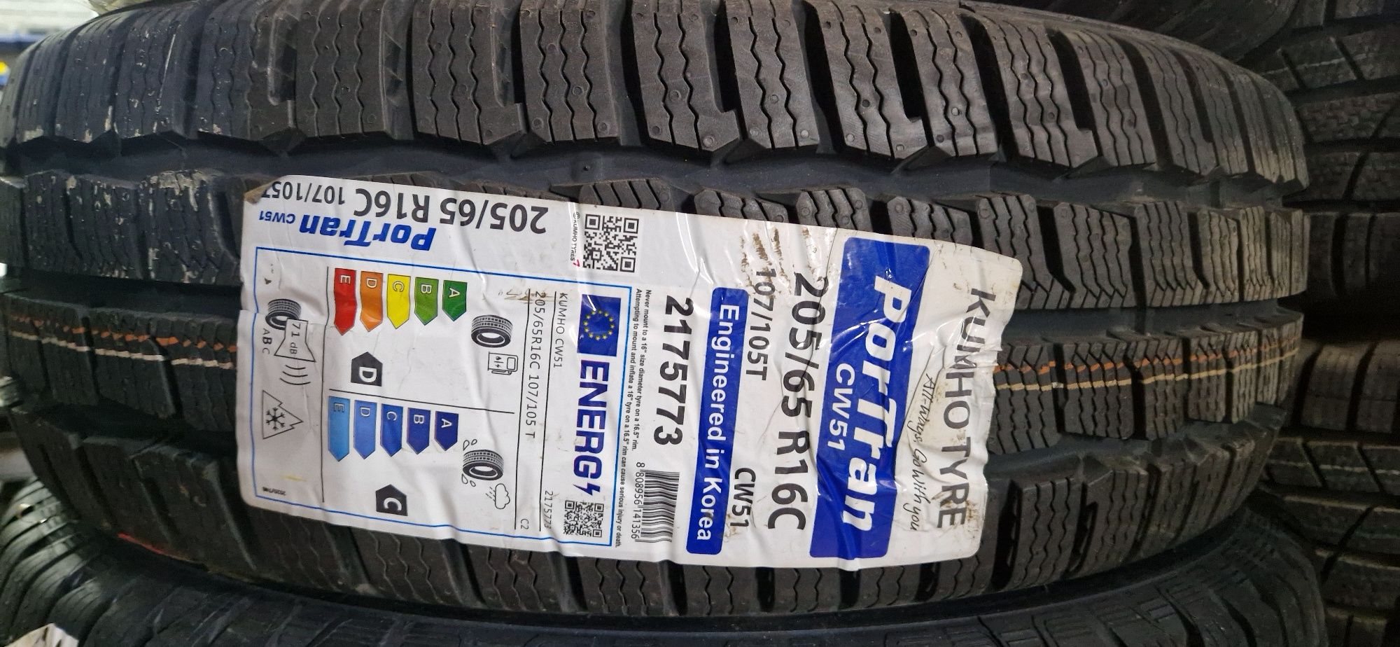 1 buc Kumho Winter PorTran CW51 205/65 R16 107/105T