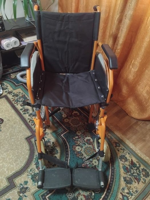 коляска инвалидная