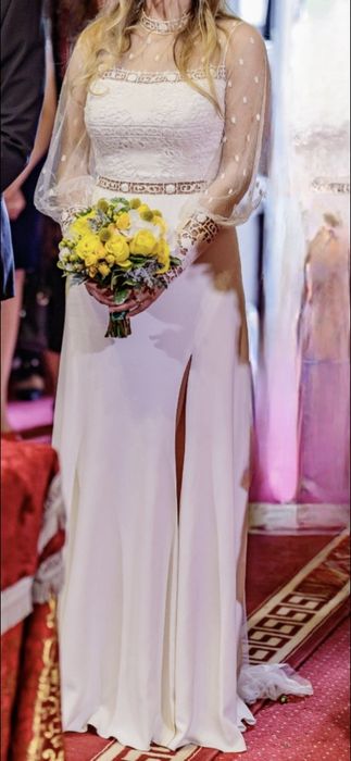 Rochie de mireasa Divine Atelier si voal