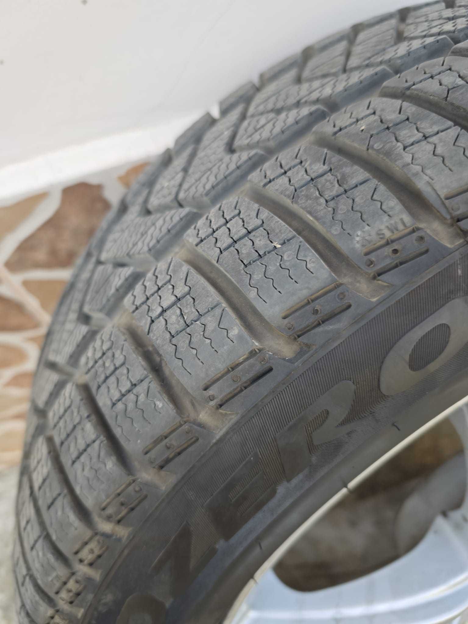 Anvelope Pirelli Winter Sottozero3 XL 101V 225/55/17 jante aliaj