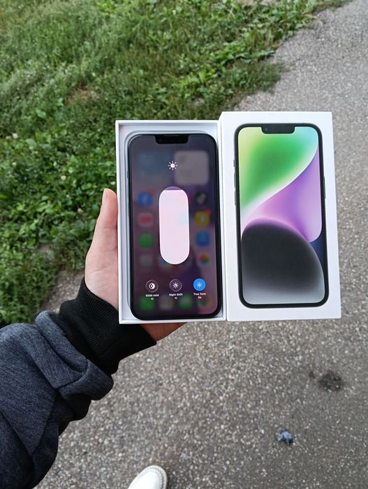 iPhone 14 vând sau schimb