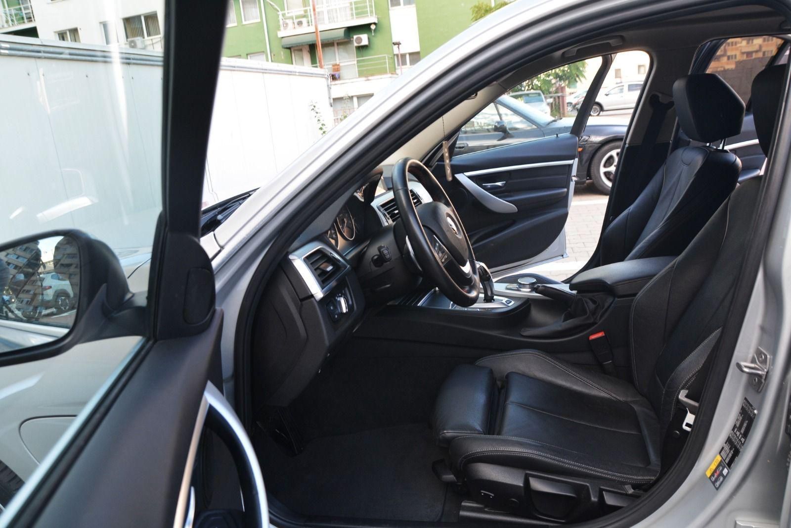 BMW 330 e 265 CP , hibrid