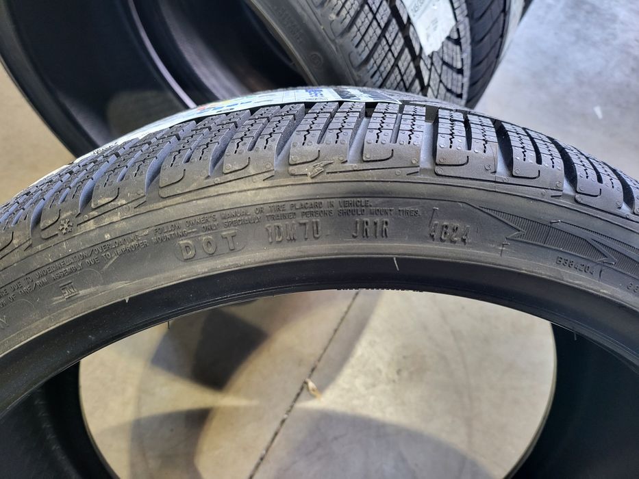 275/30/20//245/35/20 Goodyear