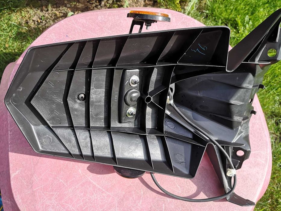 Codita, suport numar Yamaha x-max 300