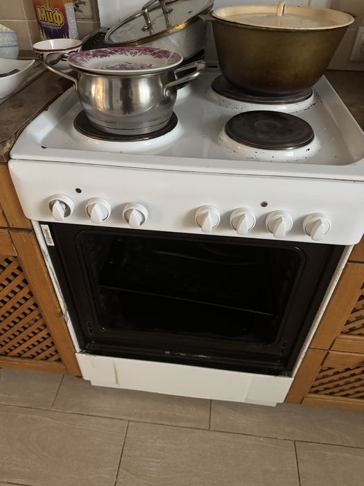 Продам плиту электрическая