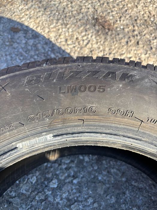 Зимни гуми 215/60/16 Bridgestone