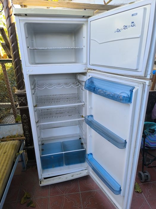 Холодильник бор сотилоди