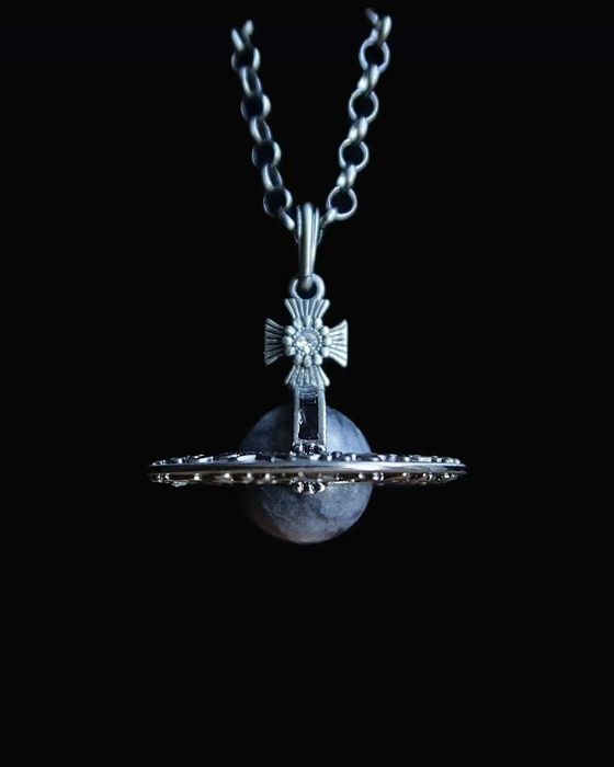 Colier Vivienne Westwood