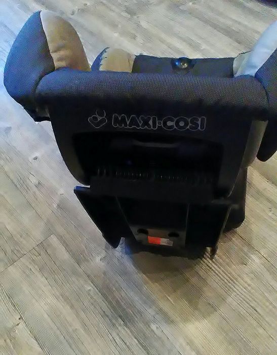 Столче за кола Maxi Cosi