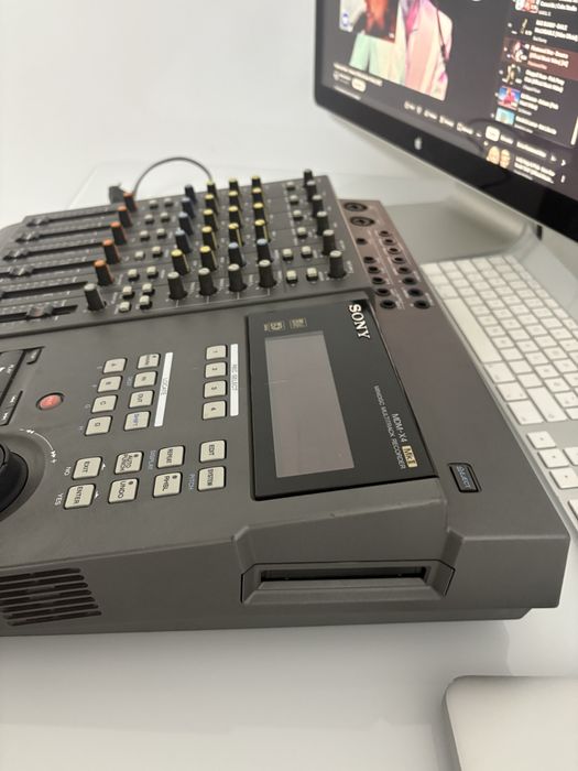 Sony MDM-X4 Digital Audio Recorder Mixer