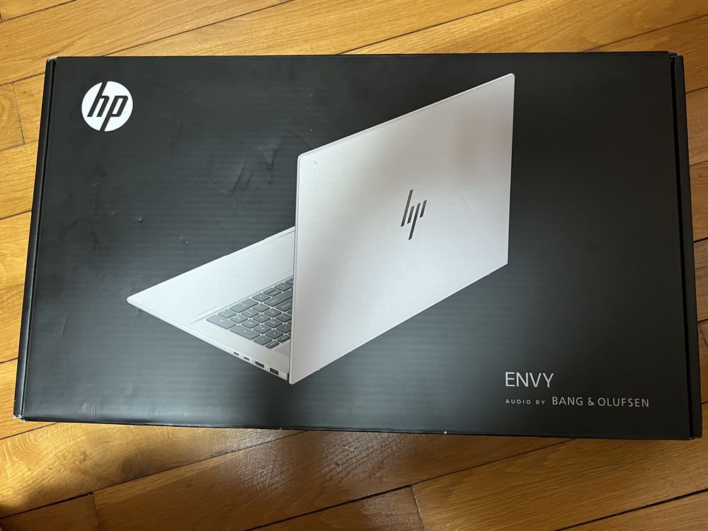 HP Envy Laptop 17-cw0755ng, i 5-13500H,16GB DDR 4 , 512 SSD