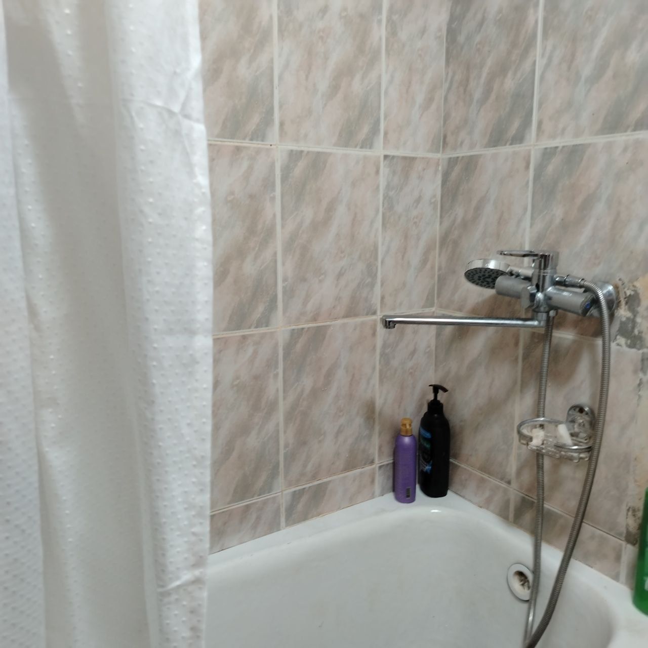 2 хоналм Сотилади, Продаётся 2-х комнатная 141 кв/м [57+12+72] Себзар/