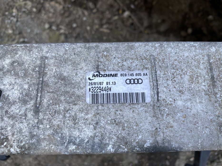 Intercooler audi A4 B7 2004 - 2008 seat exeo 2008 - 2013