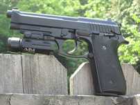 Pistol Airsoft BERETTA M9 Puternic!! 4j BILE+CO2 Pachet complet!