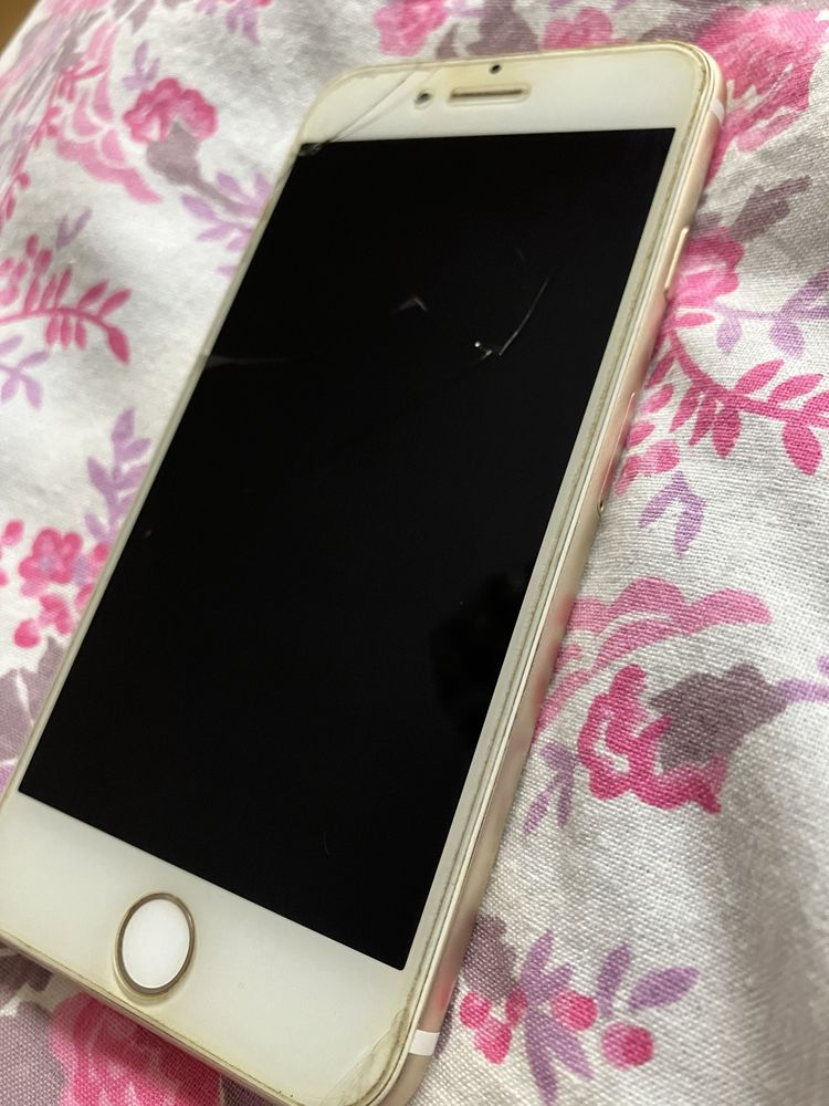 Iphone 7-32 gb….