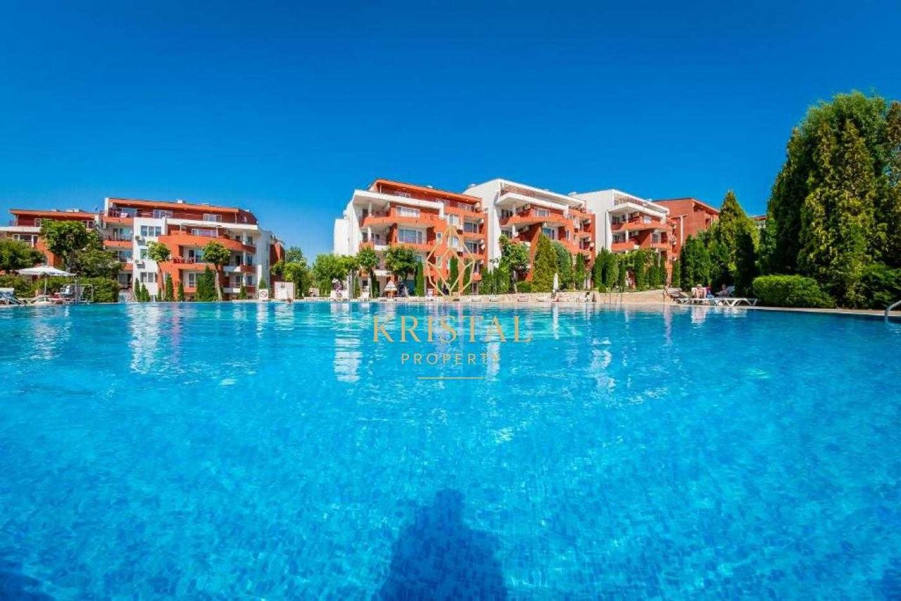 Продава се Двустаен апартамент в Свети Влас - 67 кв.м за 1150 €/кв.м - Снимка #13