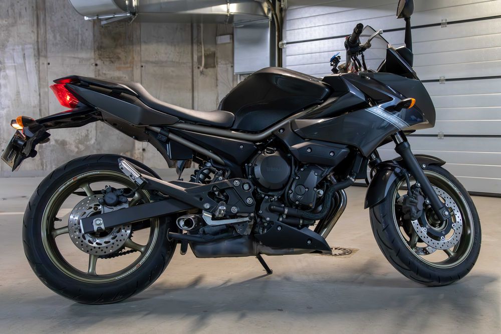 Yamaha XJ6 Diversion S – 2009 – 600cc – 19092 KM – Fără ABS