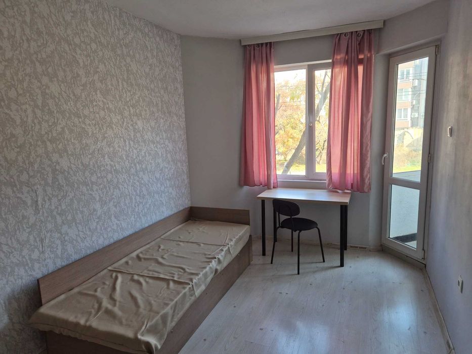 Тристаен апартамент