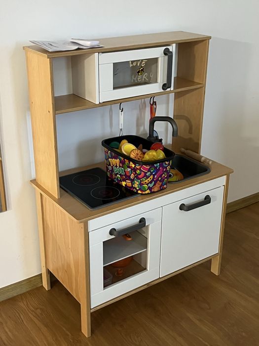 Bucatarie de lemn pentru copii IKEA