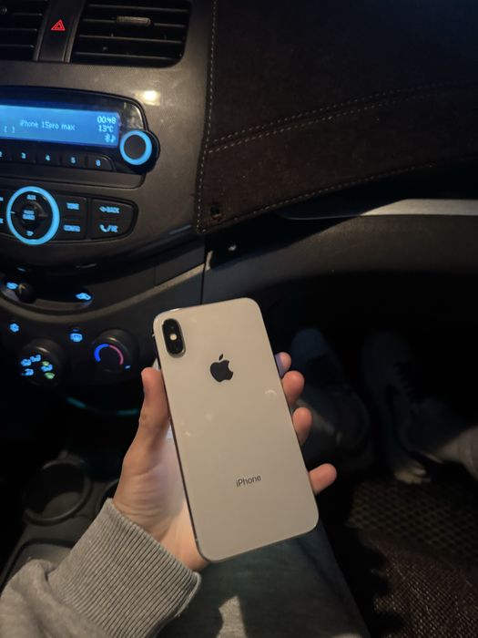 iphone x 64gb holati yahwi