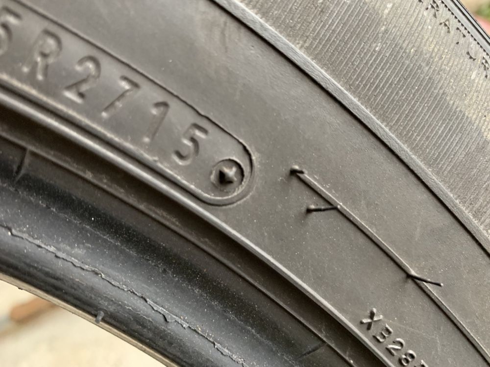 1 anv 225/60/18 Dunlop