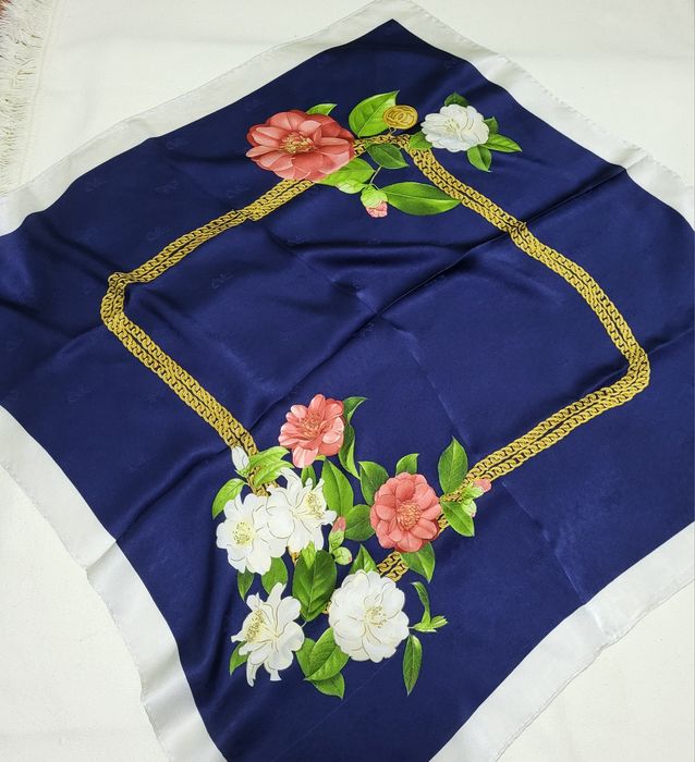 Esarfa vintage Chanel