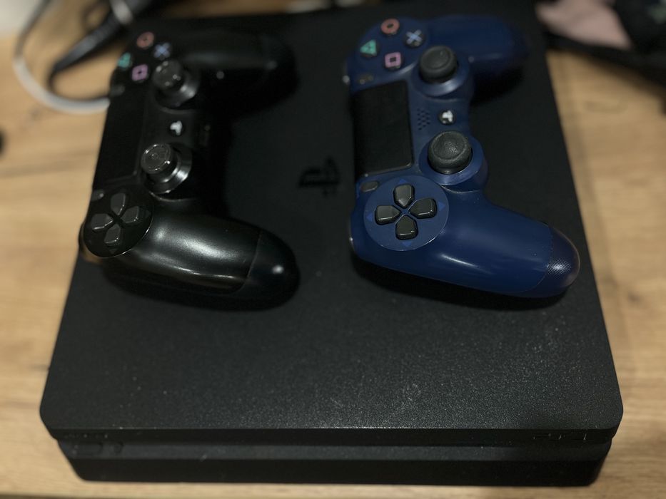 Playstation 4 приставка