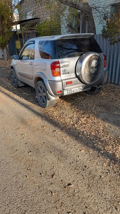 Тойота рав4 трехдверка