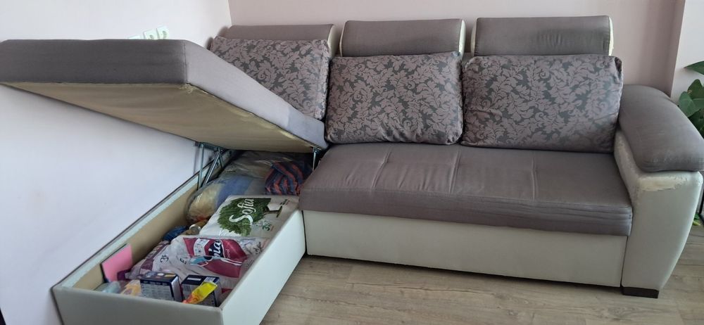 Продавам Диван употребяван