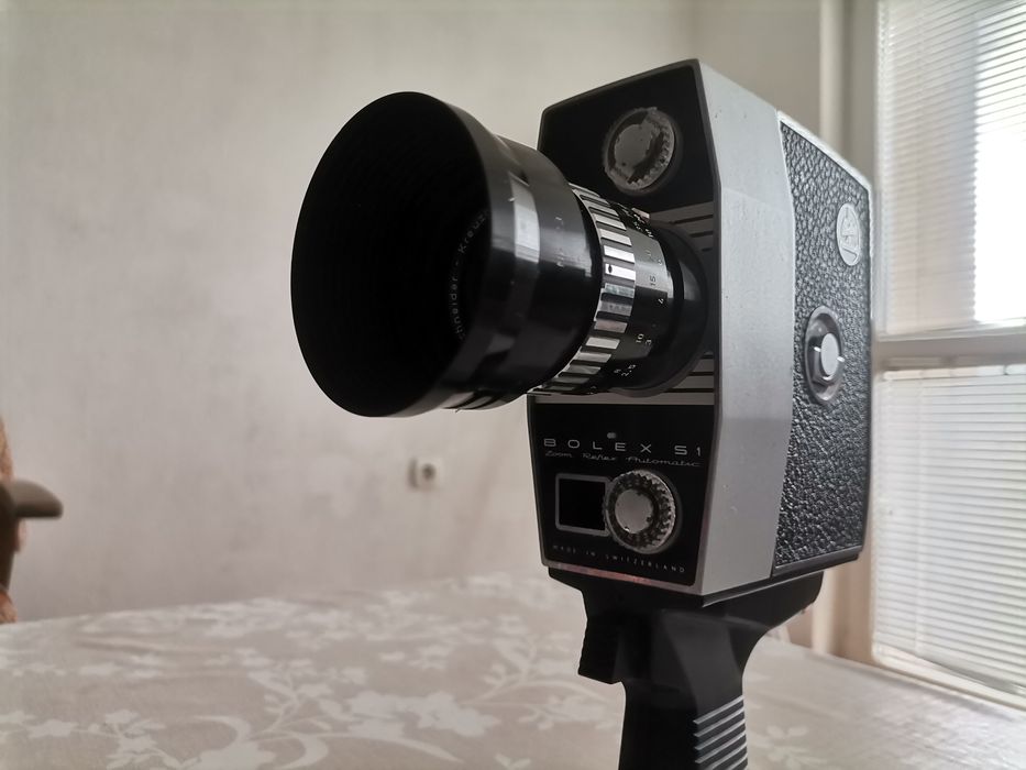 Ретро камера Bolex S1