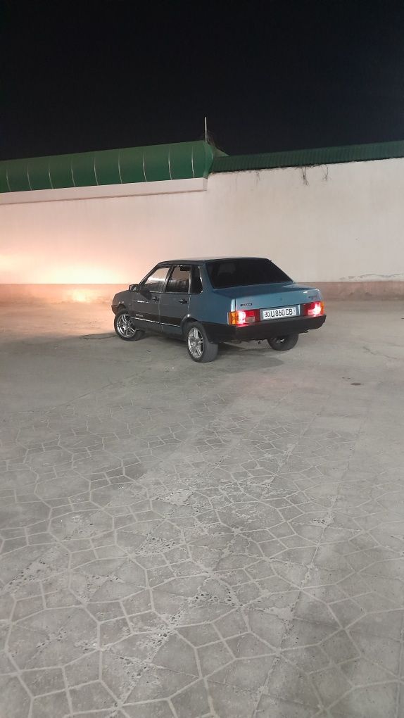 Lada Samara 21099