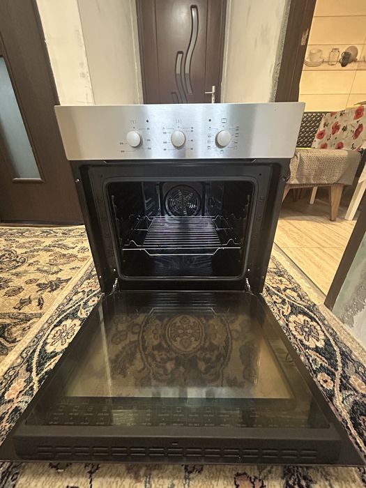 Cuptor electric Hansa