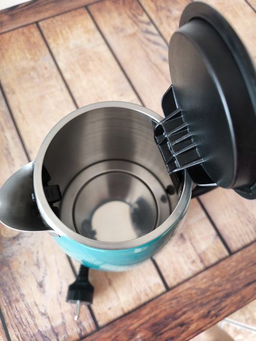 Cana pentru fiert apa