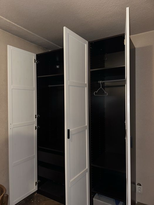 Dulap mare haine ikea