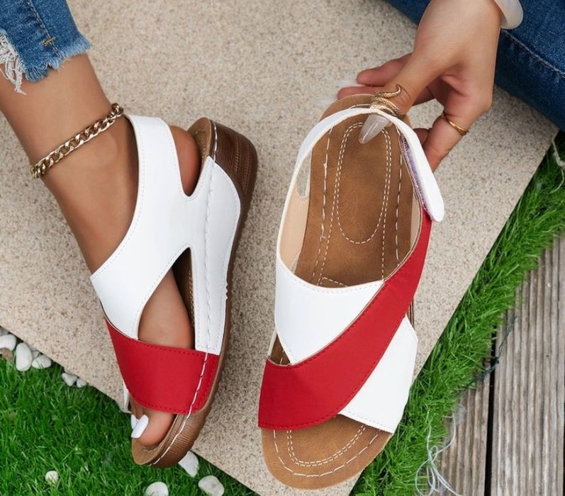 Продам на полную ногу 42-43рр