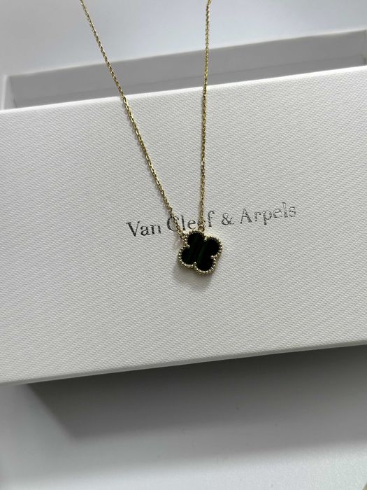 Colier Van Cleef & Arpels Gold 18K Malachite