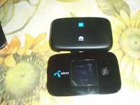 Roter portabil 4G+ CAT6 300 Mbps 100 Mbps Huawei E5786, liber de retea