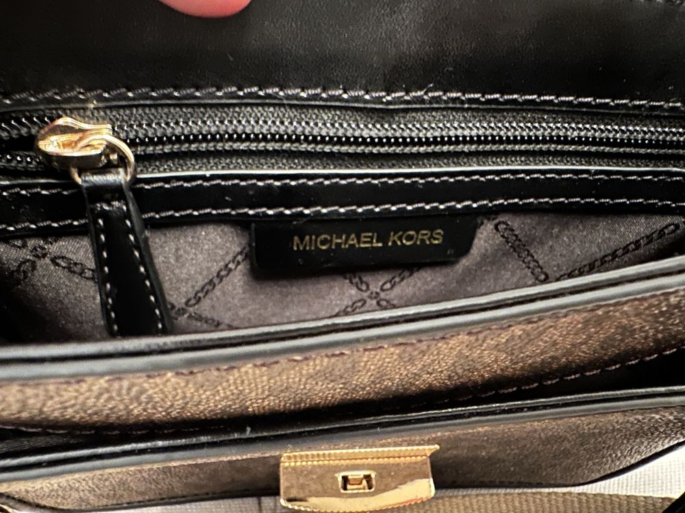 Нова чанта Michael Kors