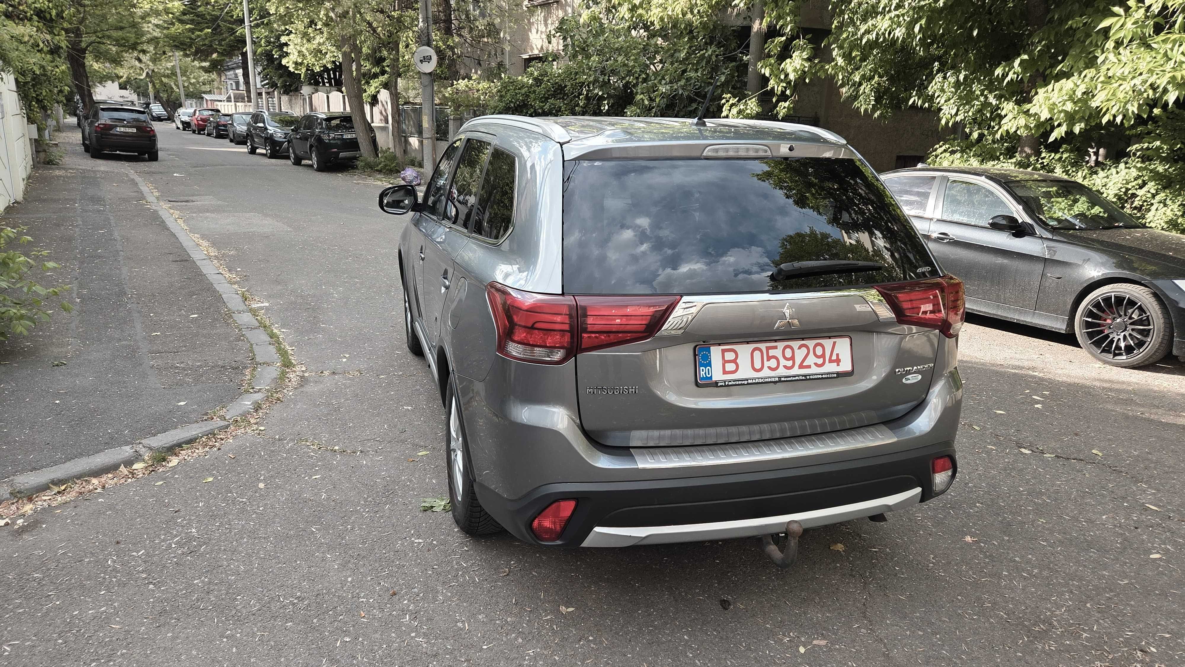 Mitsubishi Outlander, 4x4, 2016, 2.2 diesel, 7 locuri