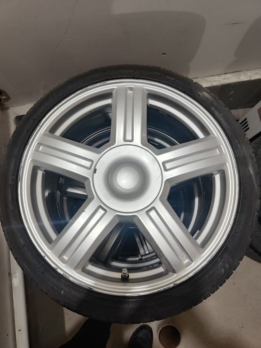 Продам Торрусы шины с дисками