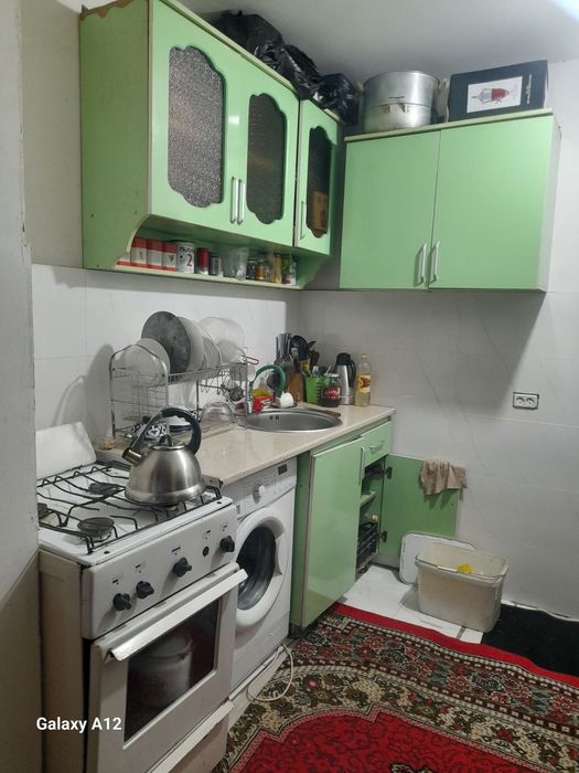 Чирчик шахар 
3-микрораён 
#2-хона 1-этаж 
Квартира сирочни сотилад